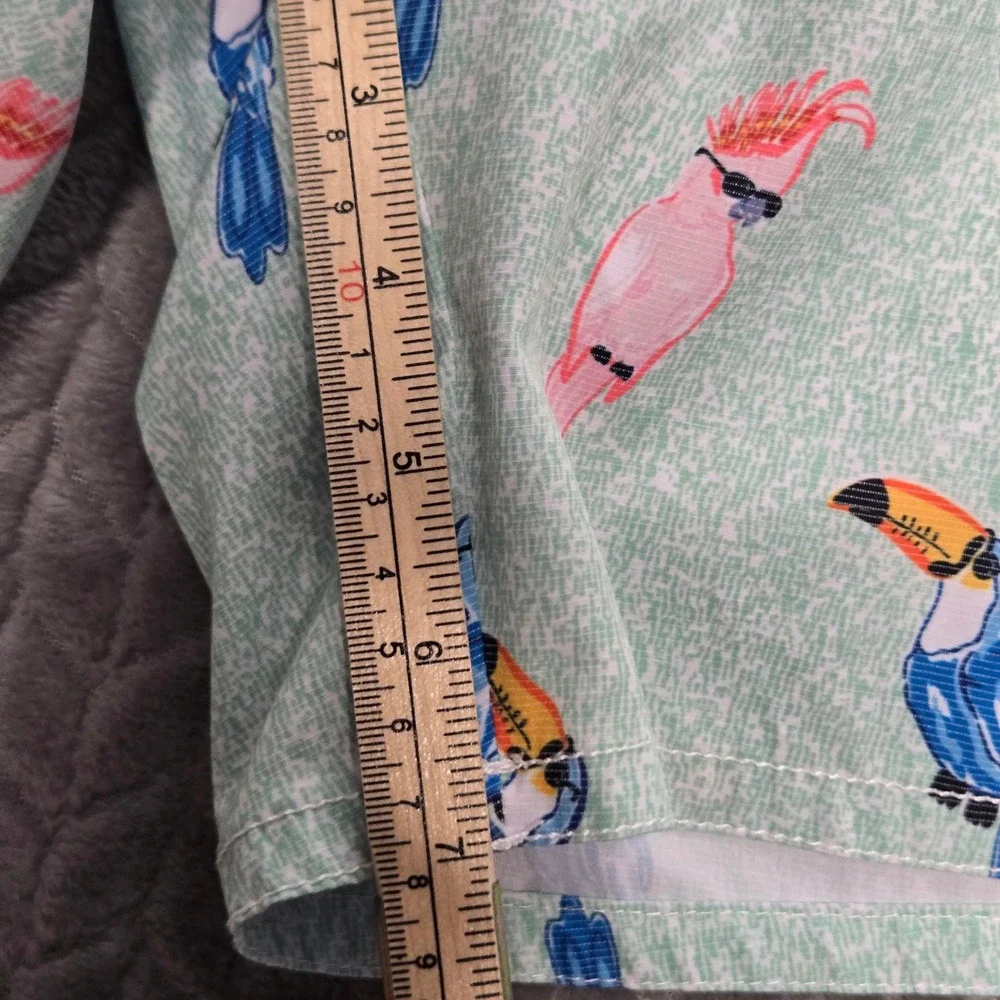 Johnnie-O Mens Tropical Bird Print Swim Trunks Mint Green Toucan Cockatoo Size M